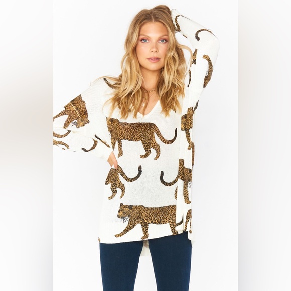 Show Me Your MuMu Sweaters - SHOW ME YOUR MUMU Oversized Hug Me Sweater Tossed Leopard Loose Knit V Neck L